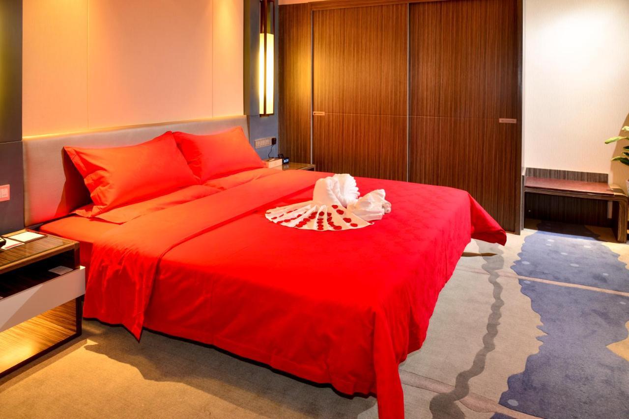 Ramada Heze Hotell Exteriör bild