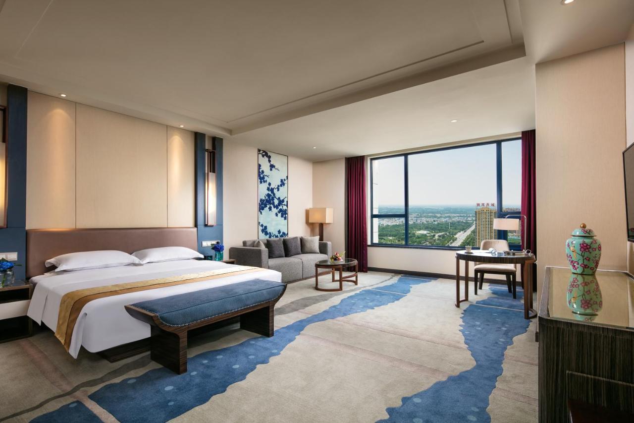 Ramada Heze Hotell Exteriör bild