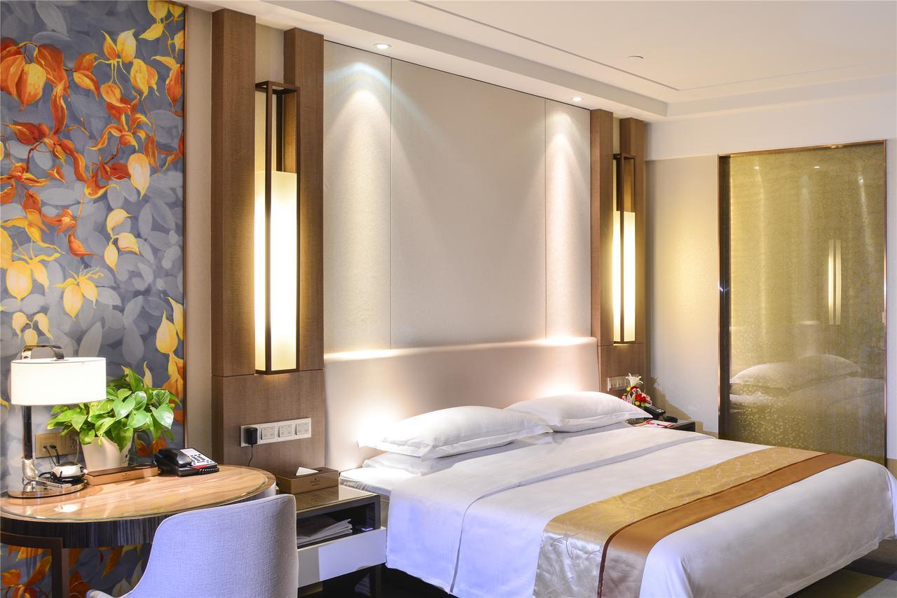 Ramada Heze Hotell Exteriör bild